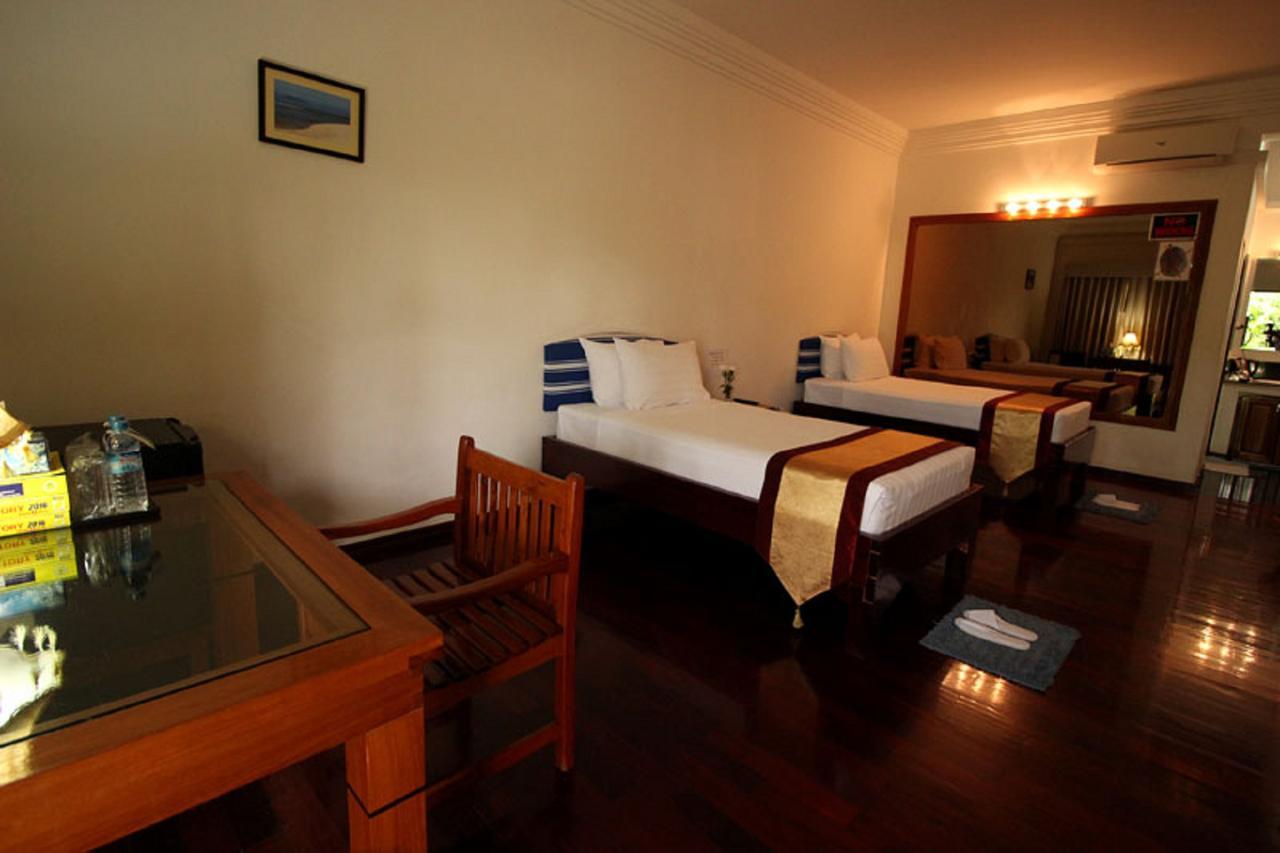 Myanmar Life 3* Yangon