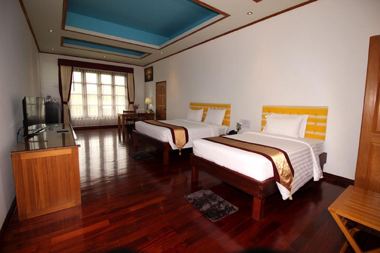 Myanmar Life Hotel Yangon