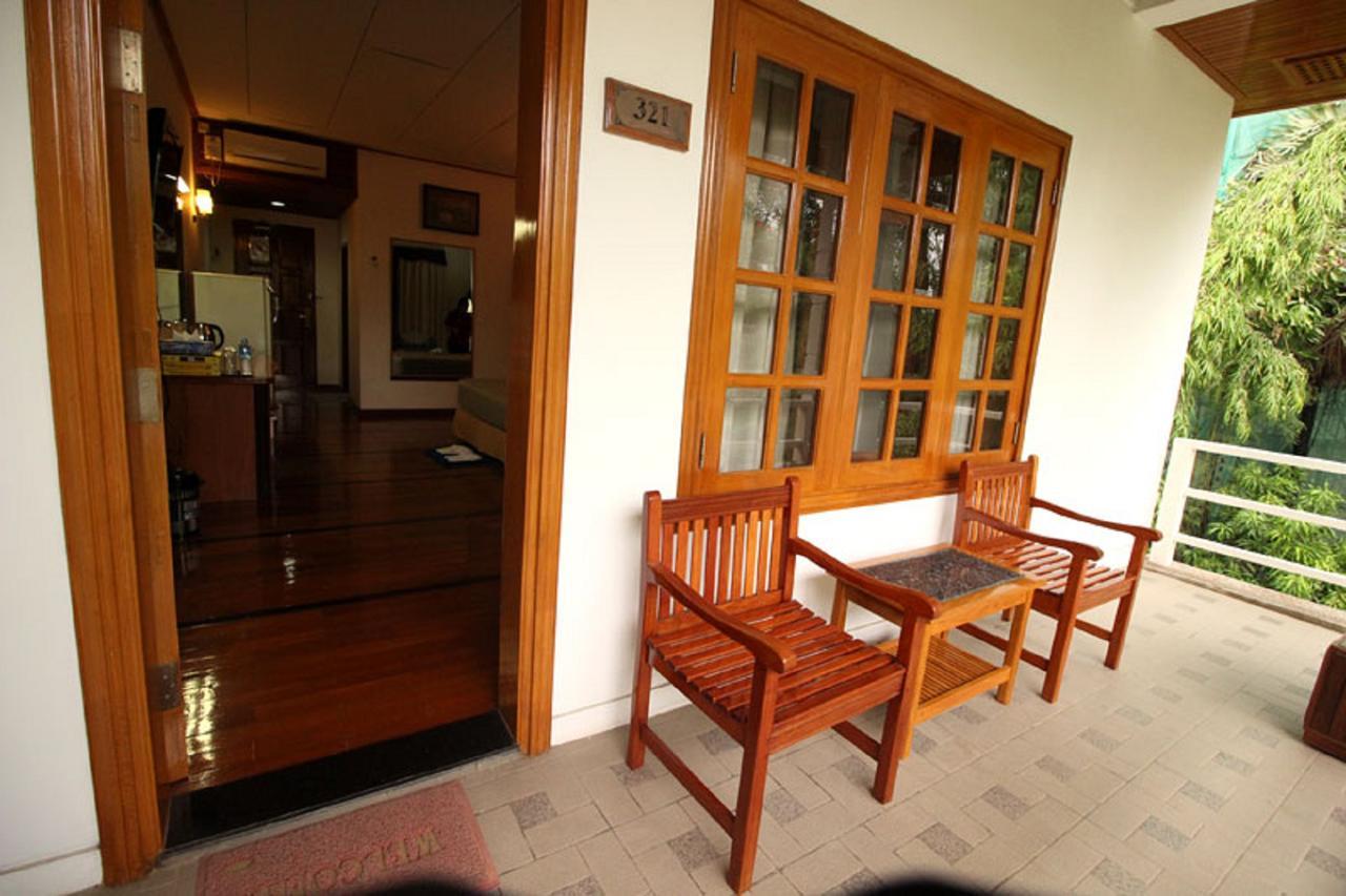 Hotel Myanmar Life 3*