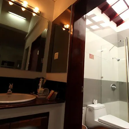 Myanmar Life Hotel Янгон Экстерьер фото